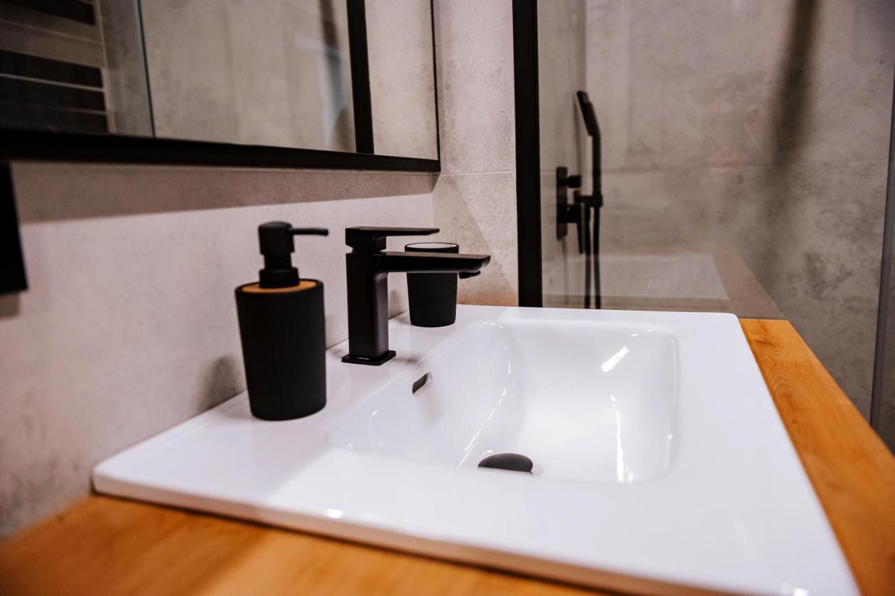 Apartament Turkusowy - Basen, Sauna, Klimatyzacja Dziwnów Buitenkant foto